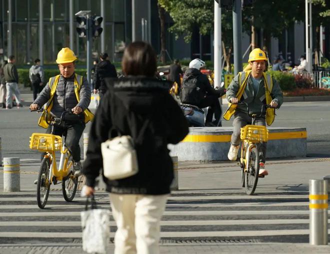 人抛弃了双11爱上了“老年严选”AG真人旗舰厅登录这届脆皮年轻(图11)